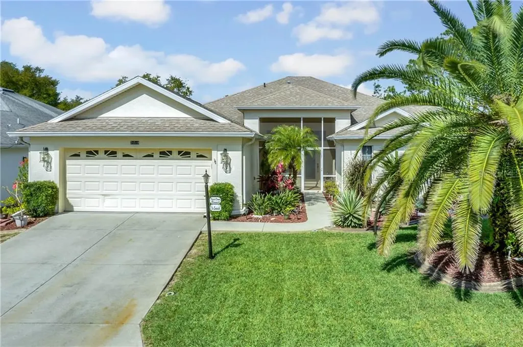 24548 Madewood Avenue Leesburg FL 34748
