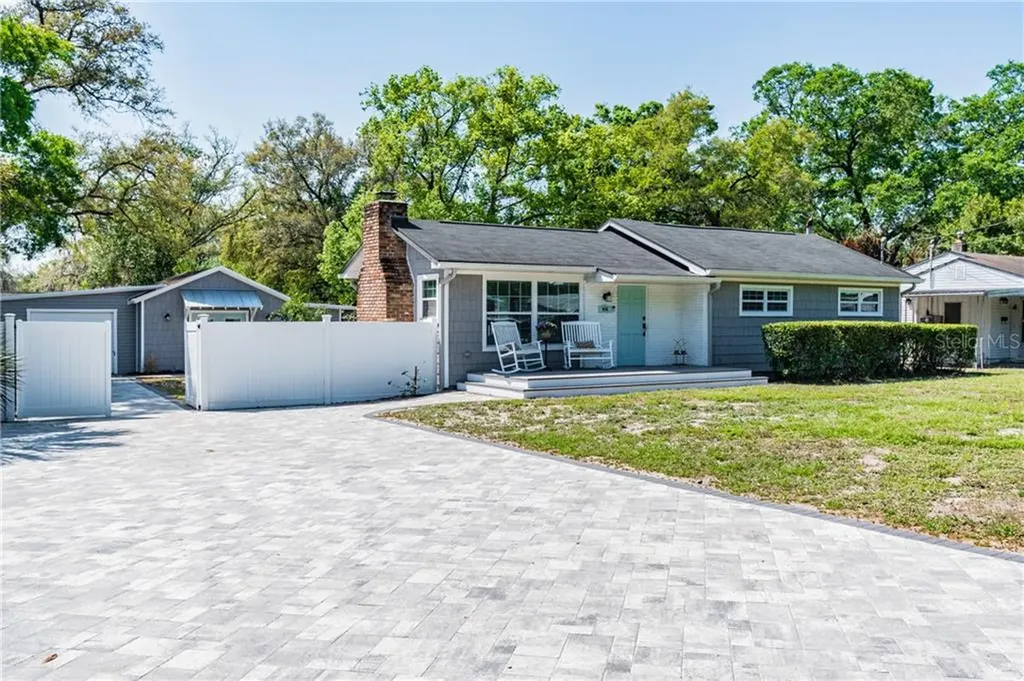 1416 W Termino Street Tampa FL 33612