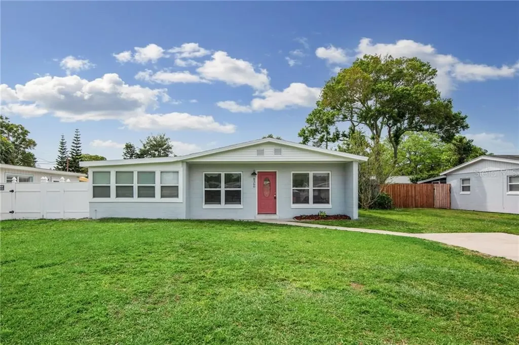 8360 58th Street N Pinellas Park FL 33781