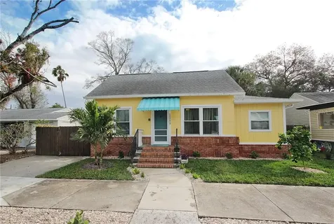 1205 17th Street N St Petersburg FL 33713