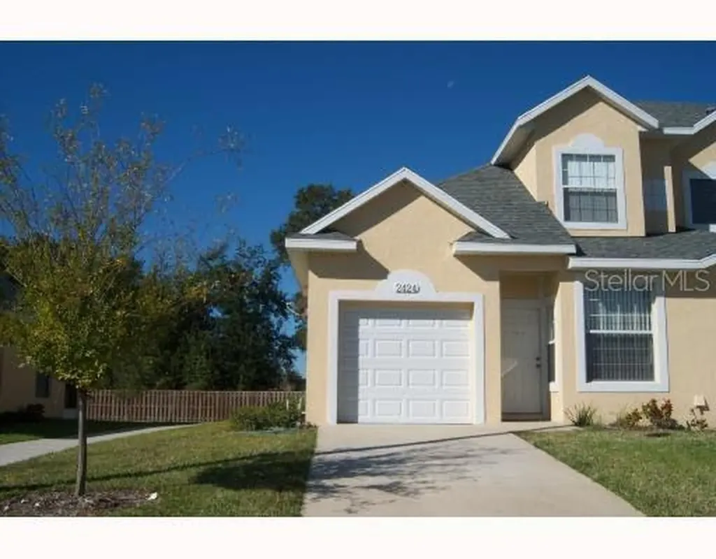 2424 Temple Grove Lane Kissimmee FL 34741
