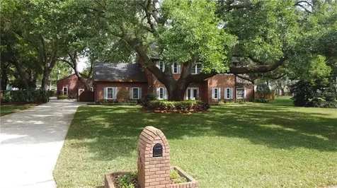807 Centerbrook Drive Brandon FL 33511