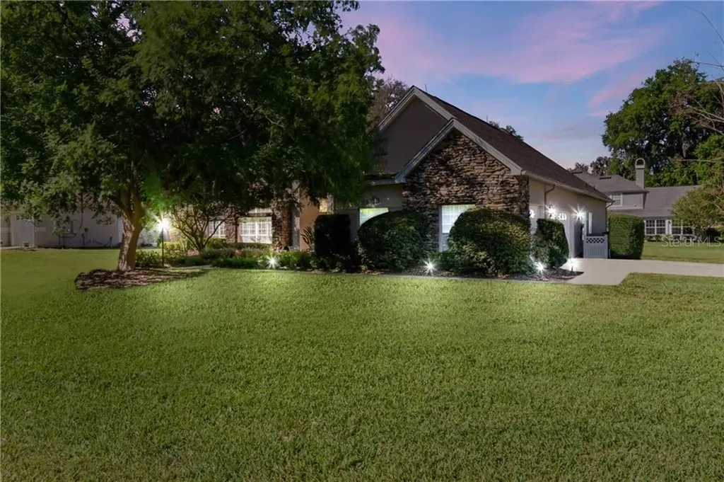 19220 Park Place Boulevard Eustis FL 32736