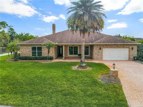 2365 Beverly Street Oviedo FL 32765