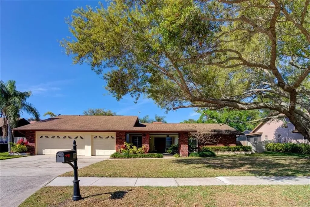 1680 Country Lane Dunedin FL 34698