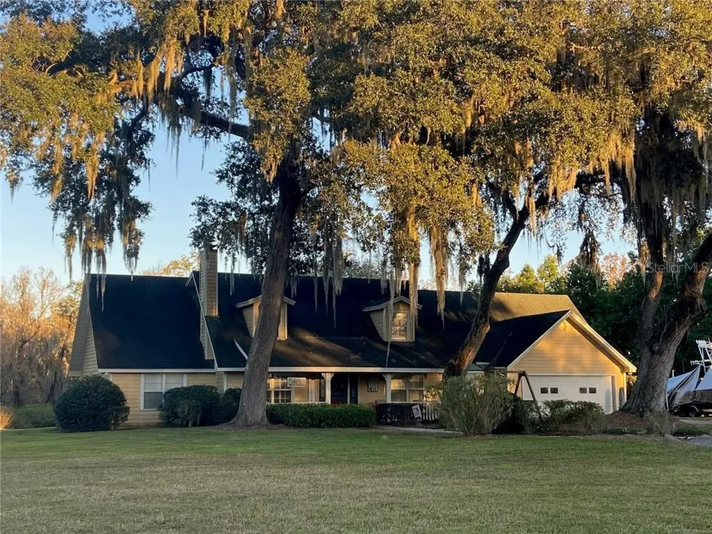 204 S Orange Avenue Fort Meade FL 33841