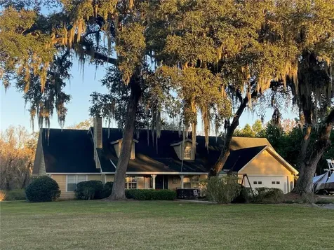 204 S Orange Avenue Fort Meade FL 33841