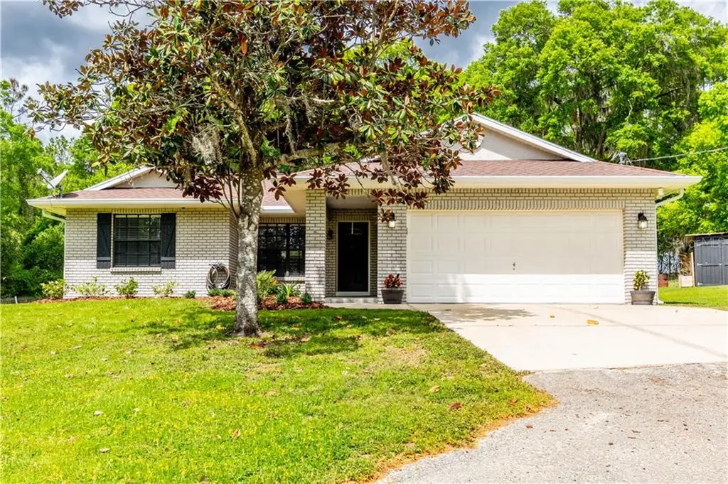 32845 Lister Road Dade City FL 33523