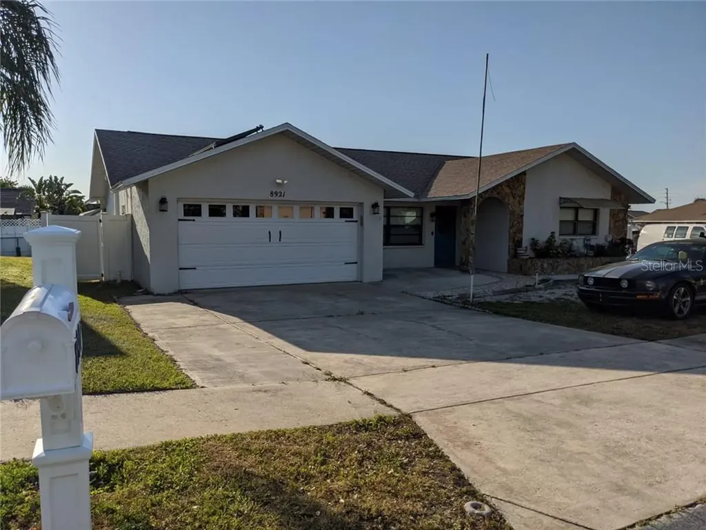 8921 Andros Lane Port Richey FL 34668