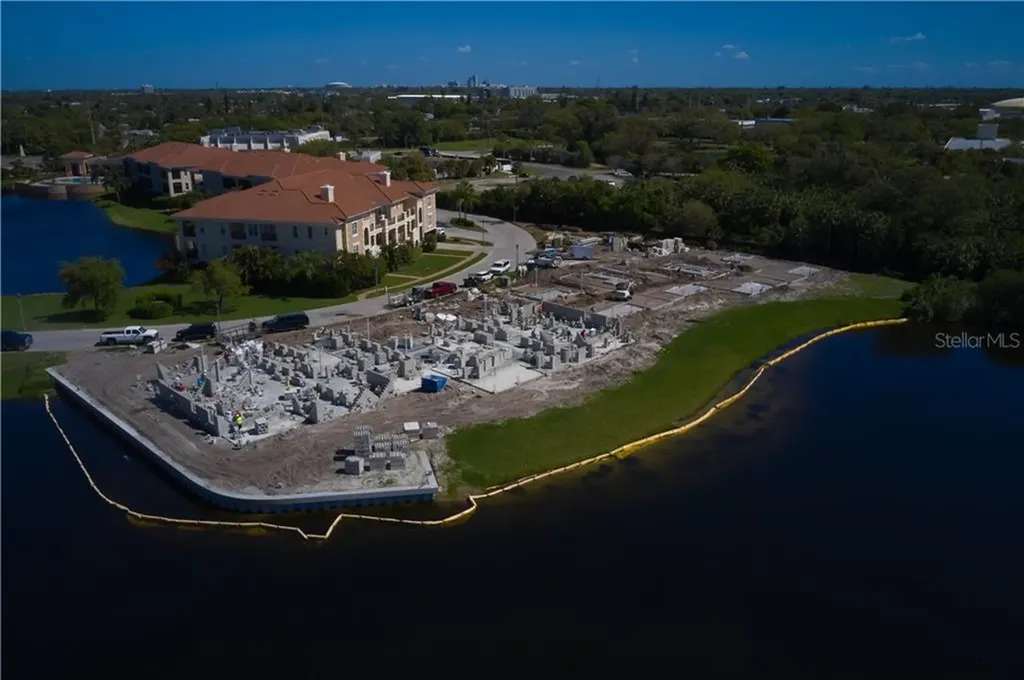 11 Franklin Court S St Petersburg FL 33711