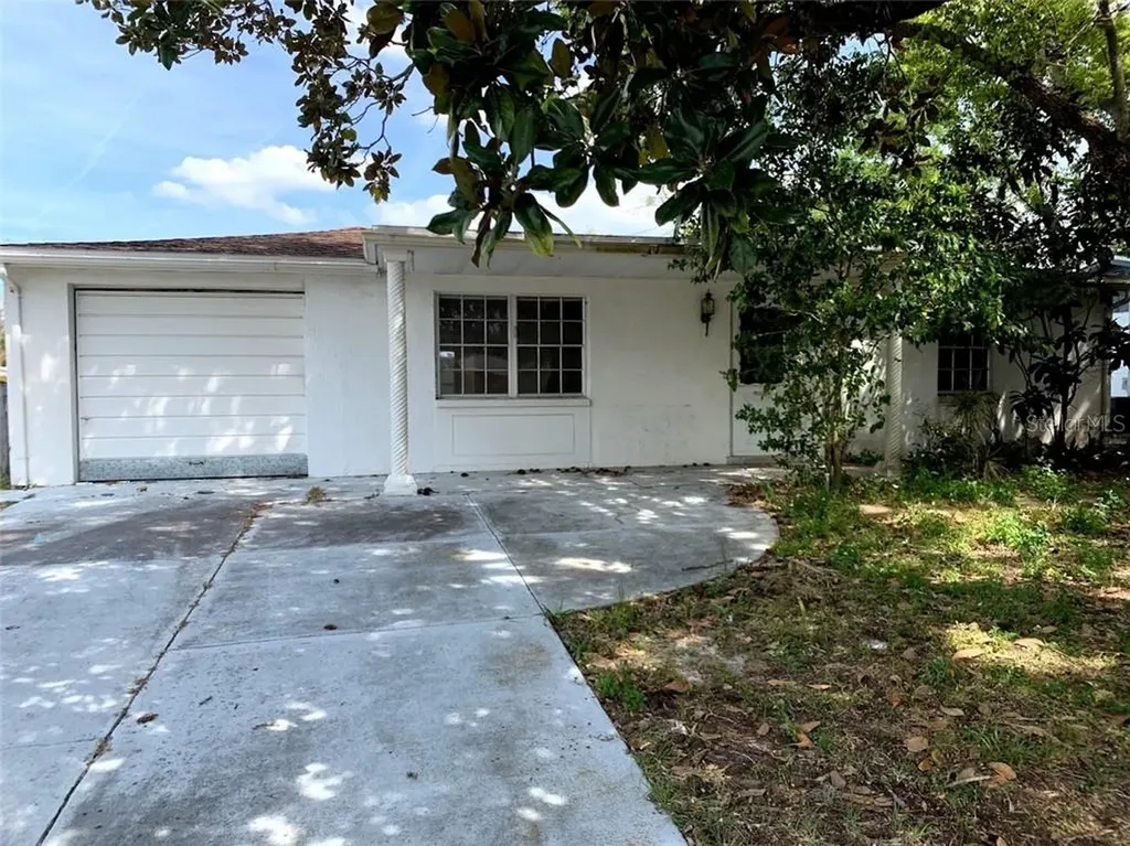 4835 Briar Hill Court Holiday FL 34690