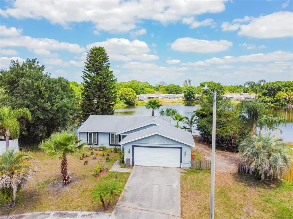 642 Shorelake Place Oldsmar FL 34677
