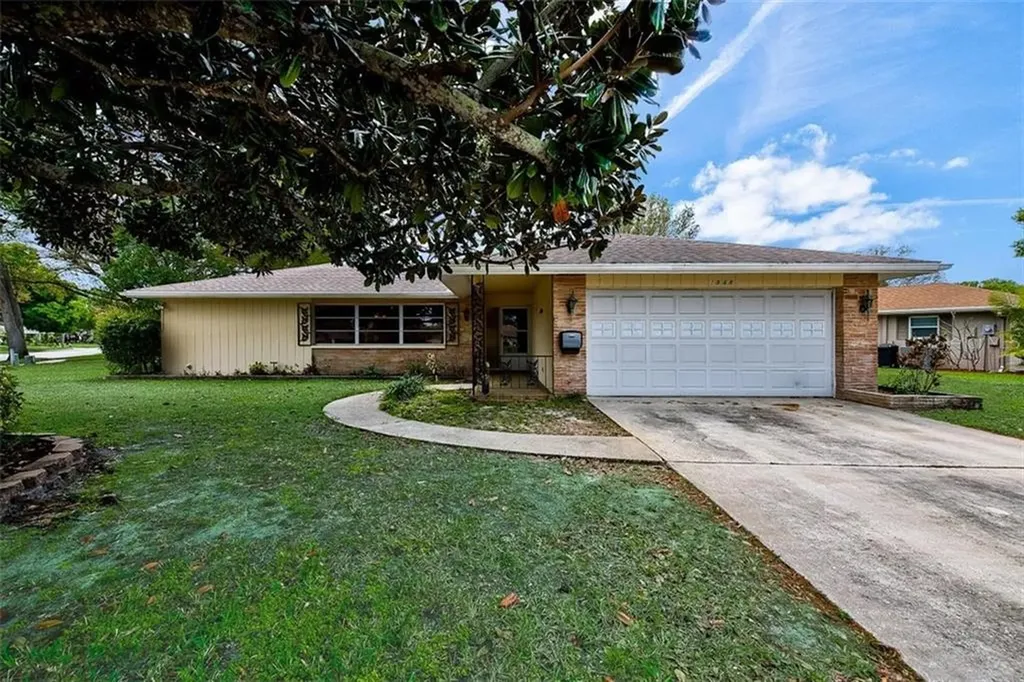 1968 Clearview Lake Drive Clearwater FL 33755