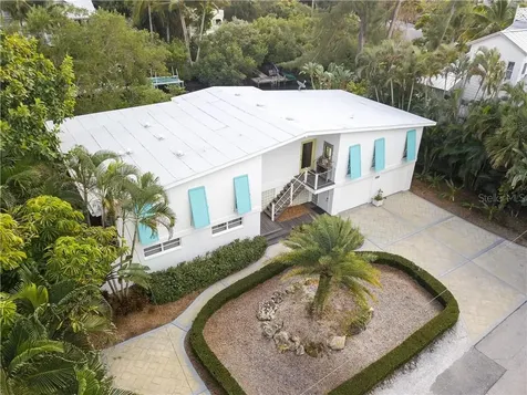 3535 Bayou Louise Lane Sarasota FL 34242