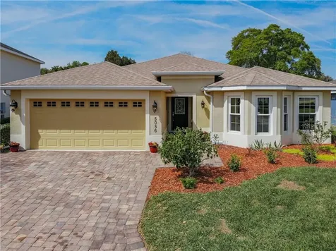 5056 Neptune Circle Oxford FL 34484