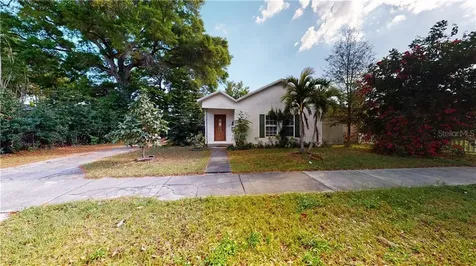 760 30th Avenue N St Petersburg FL 33704