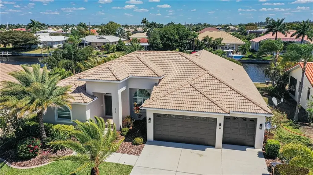 1016 Cimarron Drive Punta Gorda FL 33950