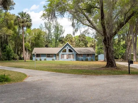 102 Tuscawilla Road N San Mateo FL 32187