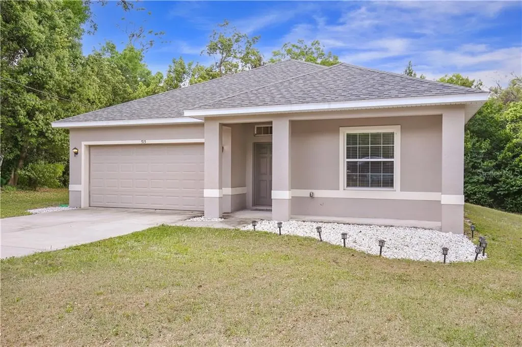915 Beau Court Orange City FL 32763