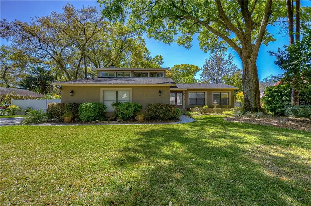 4214 Cartnal Avenue Tampa FL 33618