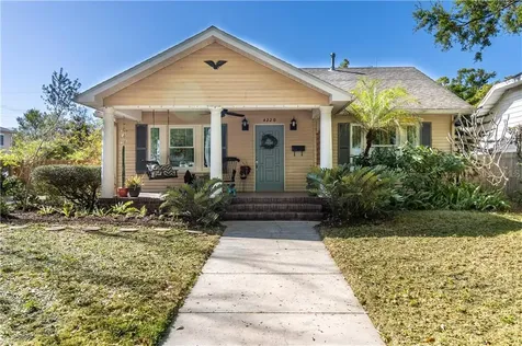 4220 2nd Avenue N St Petersburg FL 33713