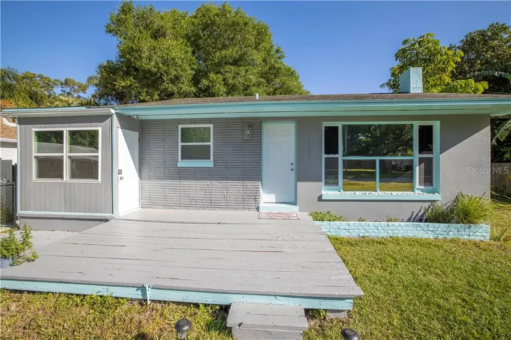 3707 56th Avenue N St Petersburg FL 33714