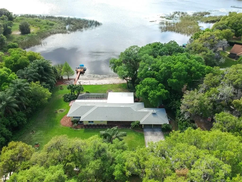 504 S 9th Street Haines City FL 33844