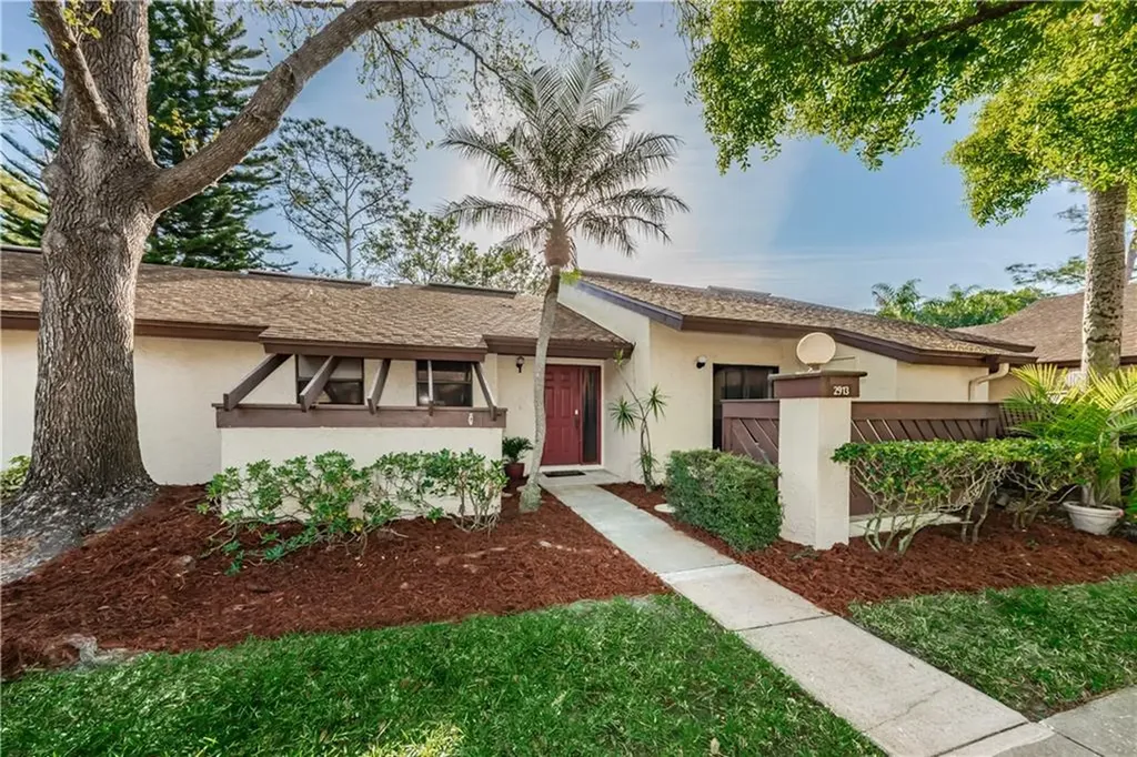 2913 Boxwood Court Palm Harbor FL 34684