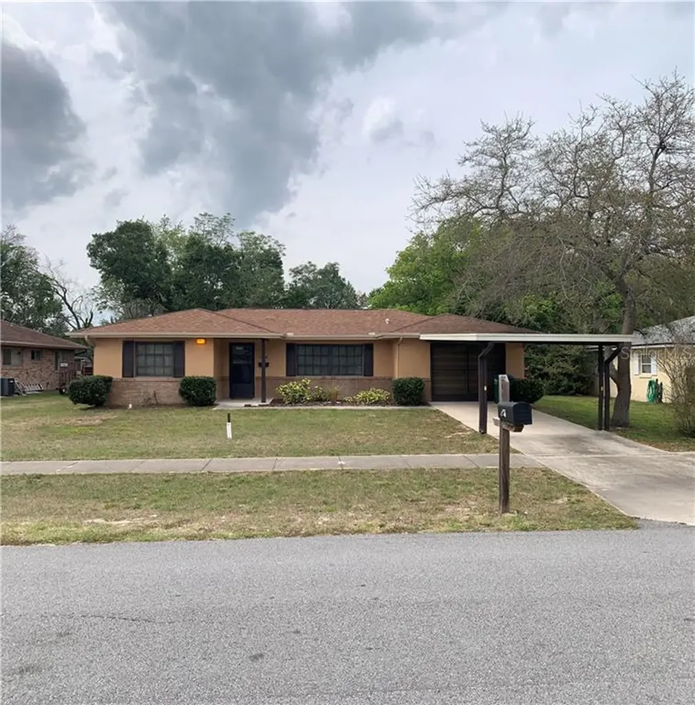 1574 Urbana Avenue Deltona FL 32725