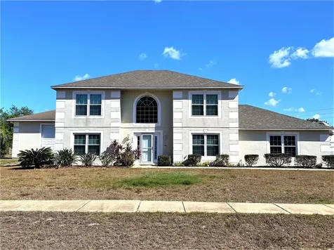 1328 Maximillian Street Deltona FL 32725