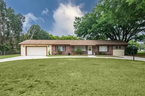 5605 Woodbine Drive Wesley Chapel FL 33543
