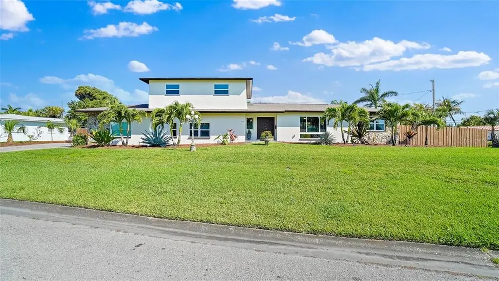 575 24th Avenue SE St Petersburg FL 33705