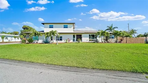 575 24th Avenue SE St Petersburg FL 33705