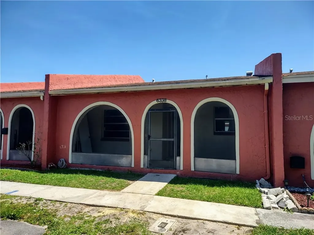 6338 Bonnie Bay Circle N Pinellas Park FL 33781