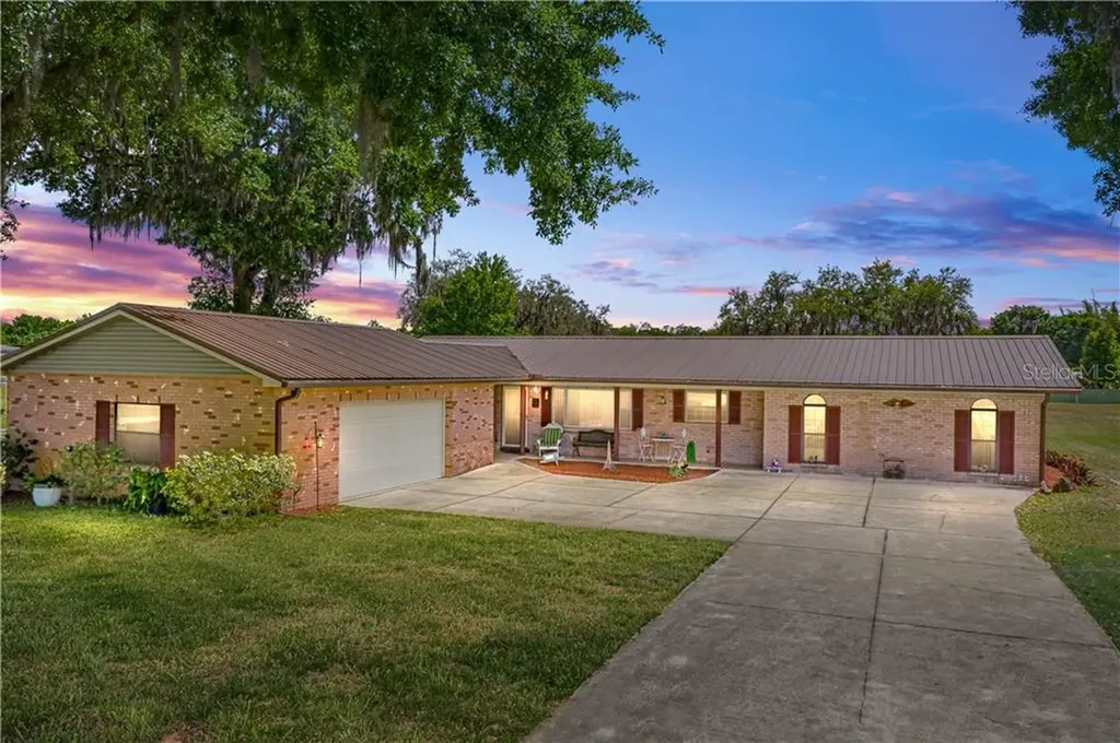 1510 W Daughtery Road Lakeland FL 33810