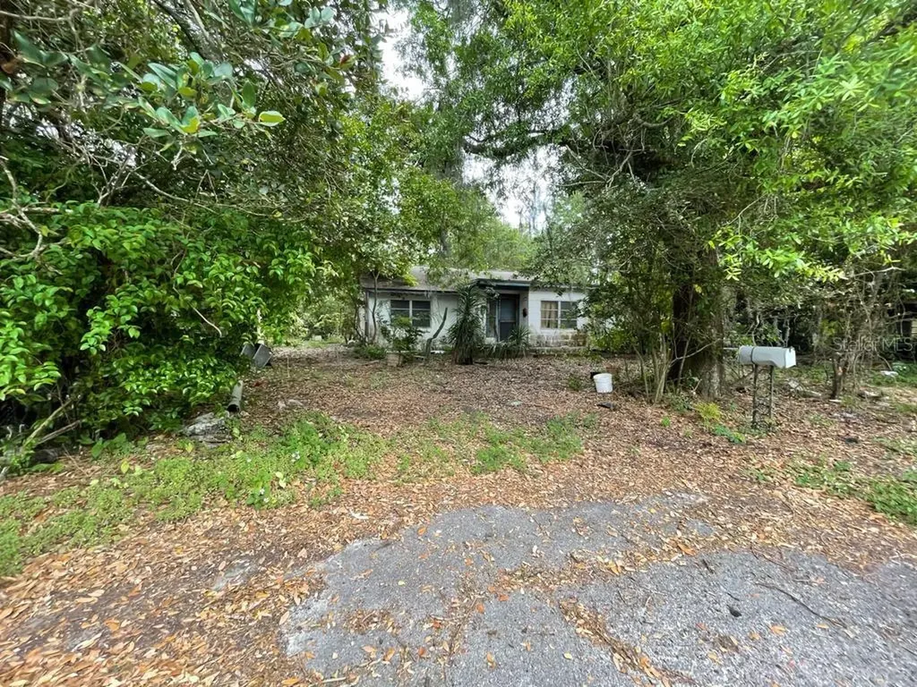 3120 State Road 574 Plant City FL 33563