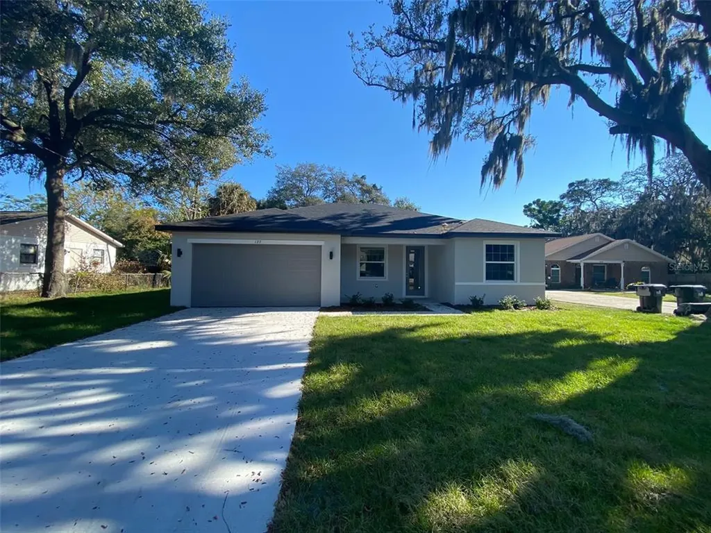 127 N Buena Vista Avenue Orlando FL 32835