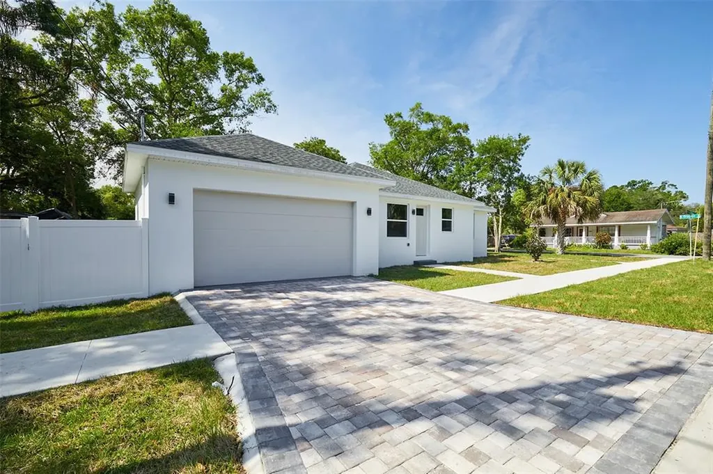 7023 N Oregon Avenue Tampa FL 33604