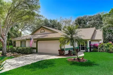 4421 Ascot Circle N Sarasota FL 34235