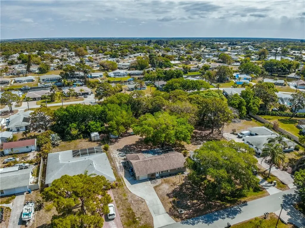 1835 Neptune Drive Englewood FL 34223