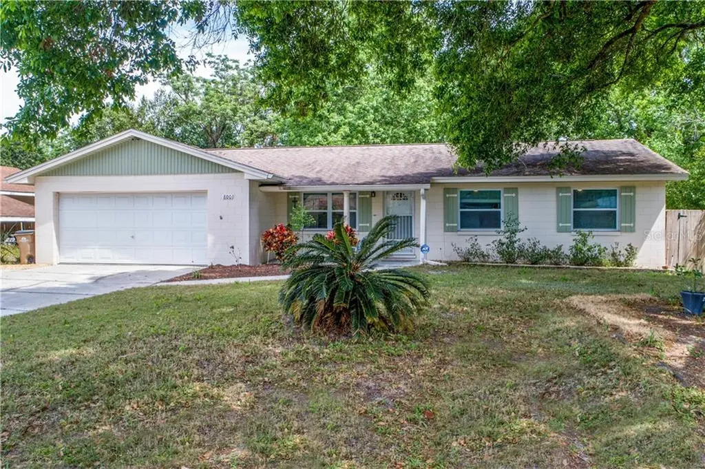 800 N Sunset Drive Mount Dora FL 32757
