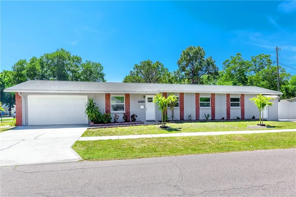4360 84th Avenue N Pinellas Park FL 33781