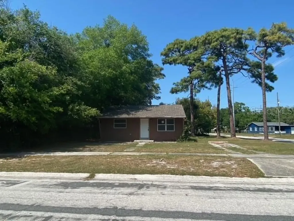 5107 3rd Avenue S St Petersburg FL 33707