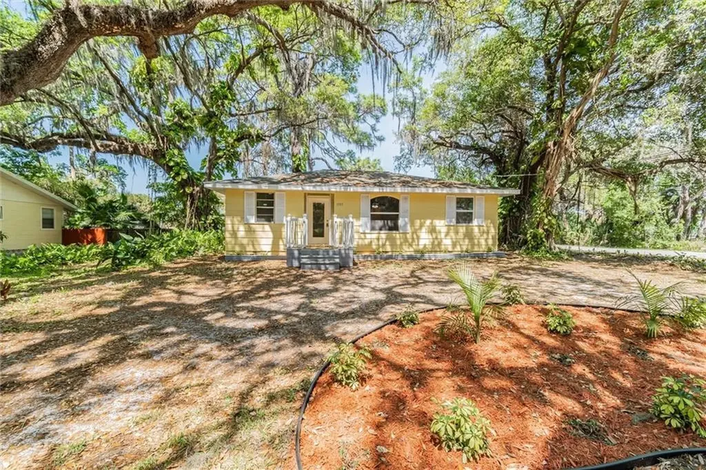1385 38th Street Sarasota FL 34234