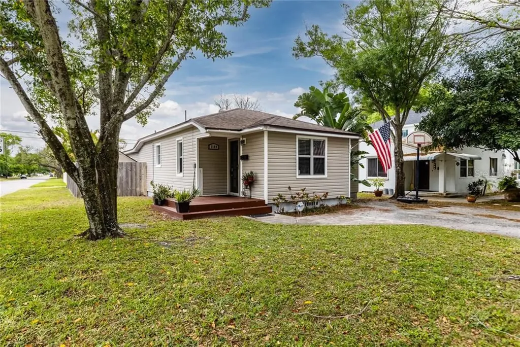 1149 46th Avenue N St Petersburg FL 33703