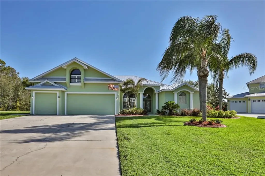 433 Island Cay Way Apollo Beach FL 33572