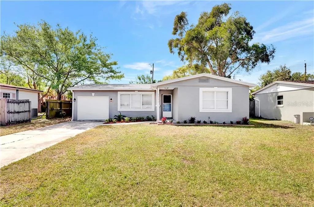 5280 86th Avenue N Pinellas Park FL 33782