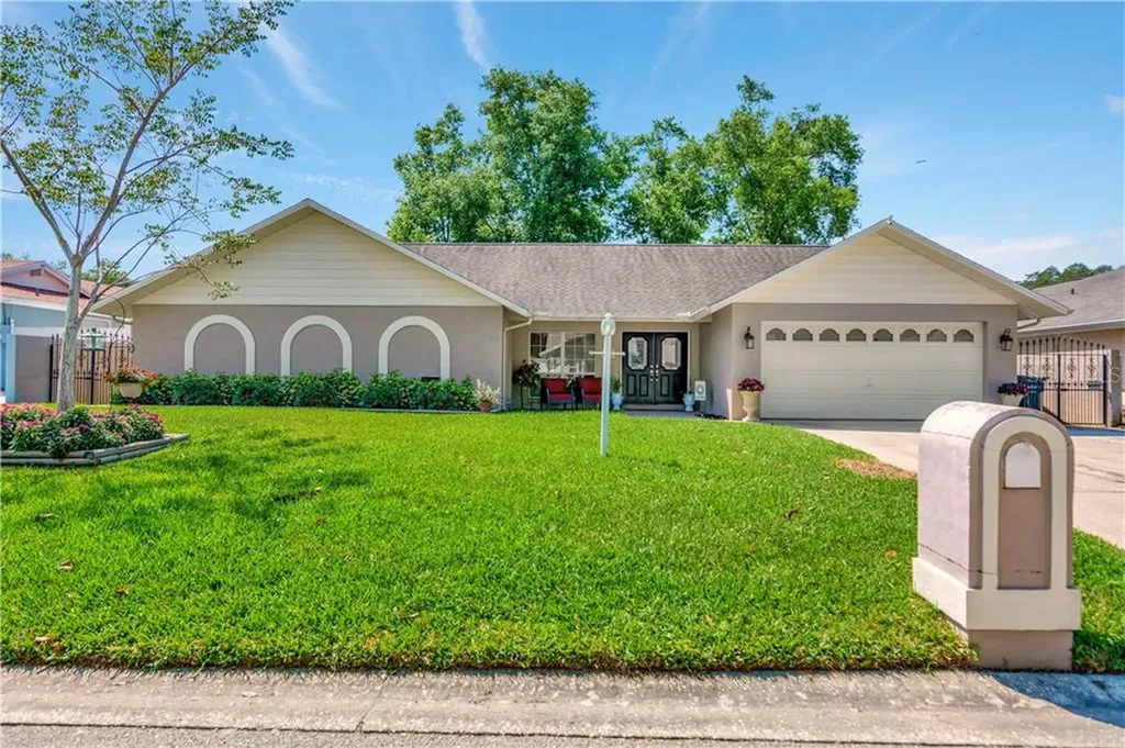 3122 Reseda Court Tampa FL 33618
