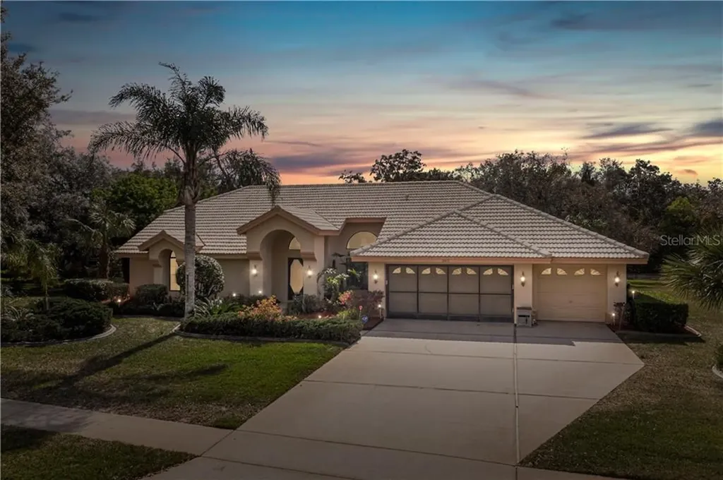 18415 Autumn Lake Boulevard Hudson FL 34667