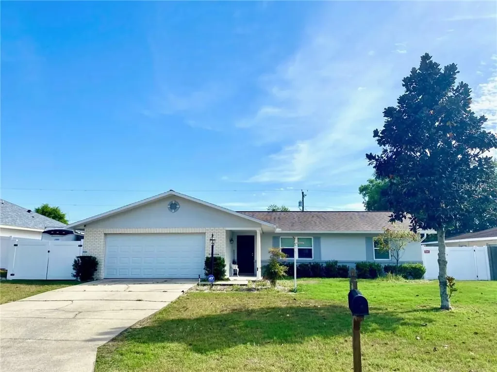 787 Trafalgar Street Deltona FL 32725